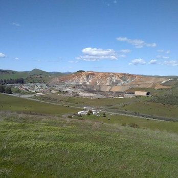 Bay Ridge Trail - Quarry viewed from the trail - Hiking Near Me