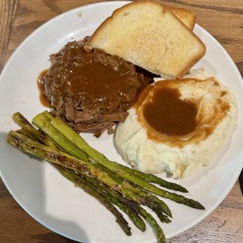 11|17 - Pot Roast - New American Near Me - McKinney, Texas 11|17 - Pot Roast - New American Near Me - McKinney, Texas