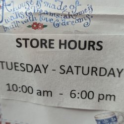 Encore Books - Store hours