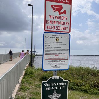 Lake Okeechobee North Pier - Signage - Lakes Near Me - Okeechobee, Florida