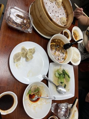 Sunny Dumpling House by null