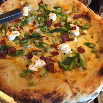 Bar Bocce - Asparagus pizza - Pizza Near Me - Sausalito, California