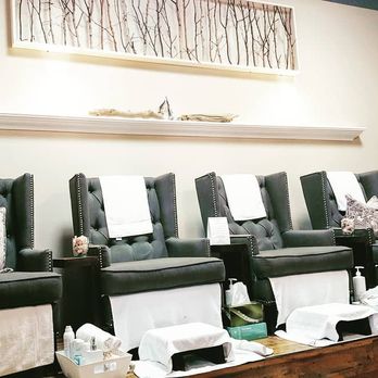 The Lakeshore Spa - Lakeshore Spa Pedicure Area - Tanning Near Me - Chestermere, Alberta