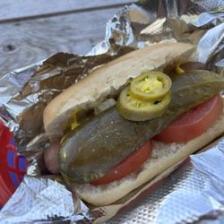 Lynn's Franks - Chicago dog