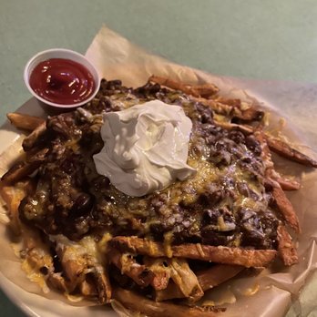 Loretta's Northwesterner - Chili fries - Dive Bars Near Me - Seattle, Washington