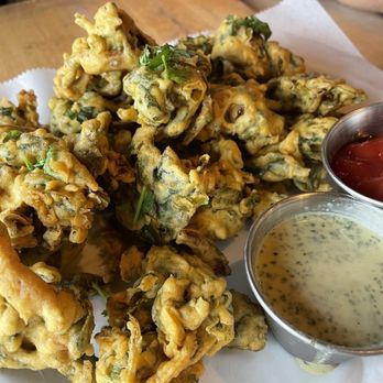 Beach Cities Social - Kitchen & Bar - New American Near Me - Redondo Beach, California