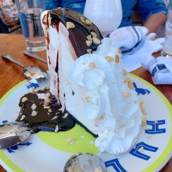 Duke's La Jolla - New American Near Me - La Jolla, California