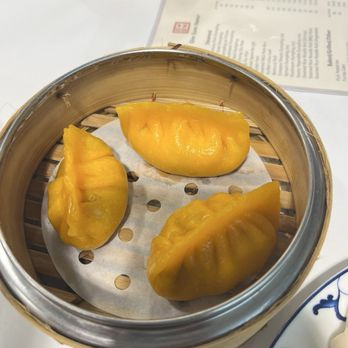 Yank Sing - Savory Vegetable Dumpling (vegan) - Dim Sum Near Me - San Francisco, California Yank Sing - Savory Vegetable Dumpling (vegan) - Dim Sum Near Me - San Francisco, California