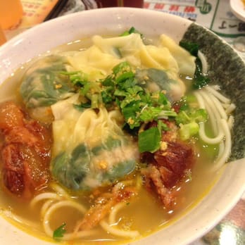 康年餐廳 - Fresh prawn & spinach dumpling soup - Hong Kong Style Cafe Near Me - Hong Kong, HK 康年餐廳 - Fresh prawn & spinach dumpling soup - Hong Kong Style Cafe Near Me - Hong Kong, HK