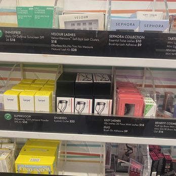 SEPHORA - items while waiting for checkout - Cosmetics & Beauty Supply Near Me - New York, New York SEPHORA - items while waiting for checkout - Cosmetics & Beauty Supply Near Me - New York, New York
