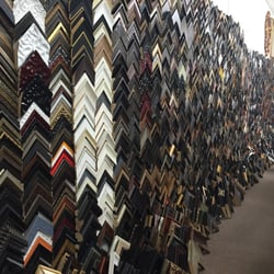 Mirrors Mirrors - Tons of frames...