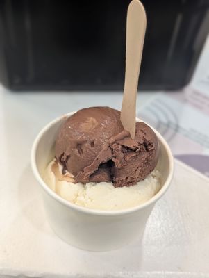 Sweet Scoops Homemade Ice Cream by null