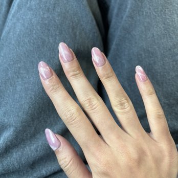 Lux Sf2 - Cat eye gel overlay manicure. - Nail Salons Near Me - San Francisco, California Lux Sf2 - Cat eye gel overlay manicure. - Nail Salons Near Me - San Francisco, California
