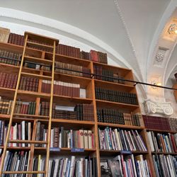 Arundel Books - Lots of cool books!