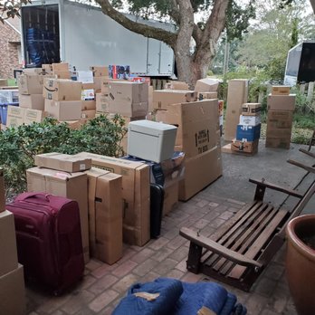 Insta-Movers - They tell you they need to move your items to the front yard. - Movers Near Me - Birmingham, Alabama