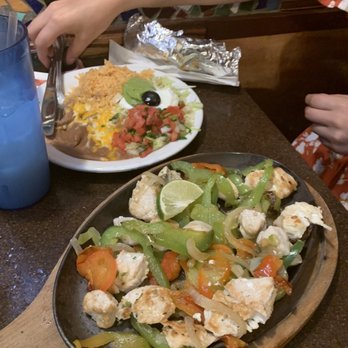 Maria's Mexican Restaurant - Chicken fajitas - Mexican Near Me - Grass Valley, California Maria's Mexican Restaurant - Chicken fajitas - Mexican Near Me - Grass Valley, California