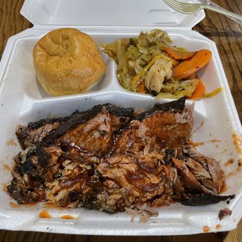 JL Smokehouse - Pulled pork, Brisket, Cabbage, and bread roll. - Barbeque Near Me - Phoenix, Arizona JL Smokehouse - Pulled pork, Brisket, Cabbage, and bread roll. - Barbeque Near Me - Phoenix, Arizona