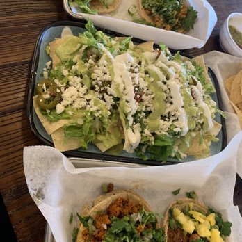 Beto's Tacos - Various tacos & Nachos with chicken - Tacos Near Me - Suwanee, Georgia