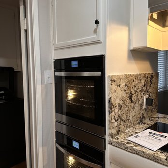 Premium Appliance Installs - Whirlpool - 24" Built-In Double Electric Convection Wall Oven with WiFi - Stainless Steel - Appliances & Repair Near Me Premium Appliance Installs - Whirlpool - 24" Built-In Double Electric Convection Wall Oven with WiFi - Stainless Steel - Appliances & Repair Near Me