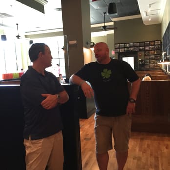 Colony Grill - Pizza Near Me - Norwalk, Connecticut