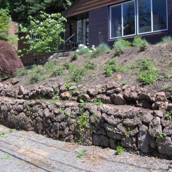 LBD Landscaping - a house on a steep hill - Landscaping Near Me - Clackamas, Oregon LBD Landscaping - a house on a steep hill - Landscaping Near Me - Clackamas, Oregon