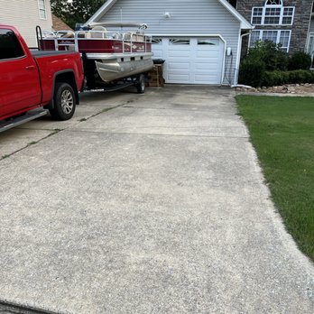 WR Powerwash - Before (Dallas, GA) - Pressure Washers Near Me WR Powerwash - Before (Dallas, GA) - Pressure Washers Near Me