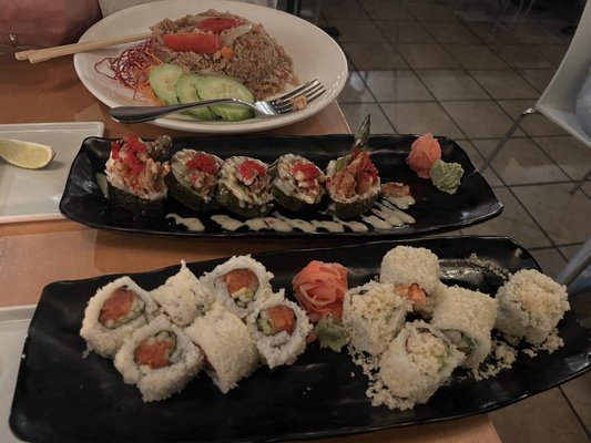 Fin Sushi Bar by null