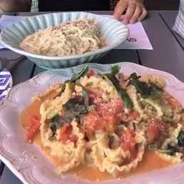 Heirloom tomato pasta and Cacio e Pepe