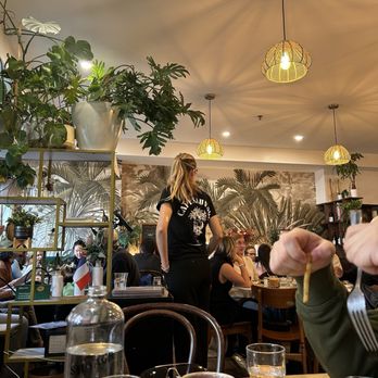 Café Sauvage - Indoor seating - Breakfast & Brunch Near Me - Boston, Massachusetts Café Sauvage - Indoor seating - Breakfast & Brunch Near Me - Boston, Massachusetts
