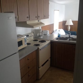 Navy Gateway Inns & Suites - Fully furnished kitchen with stove and oven in the trailer - Hotels Near Me - Key West, Florida