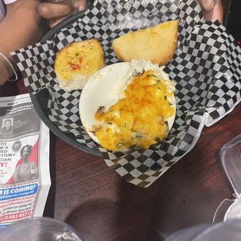 Windsor Inn Crab House - Hot Crab Dip - Seafood Near Me - Baltimore, Maryland Windsor Inn Crab House - Hot Crab Dip - Seafood Near Me - Baltimore, Maryland