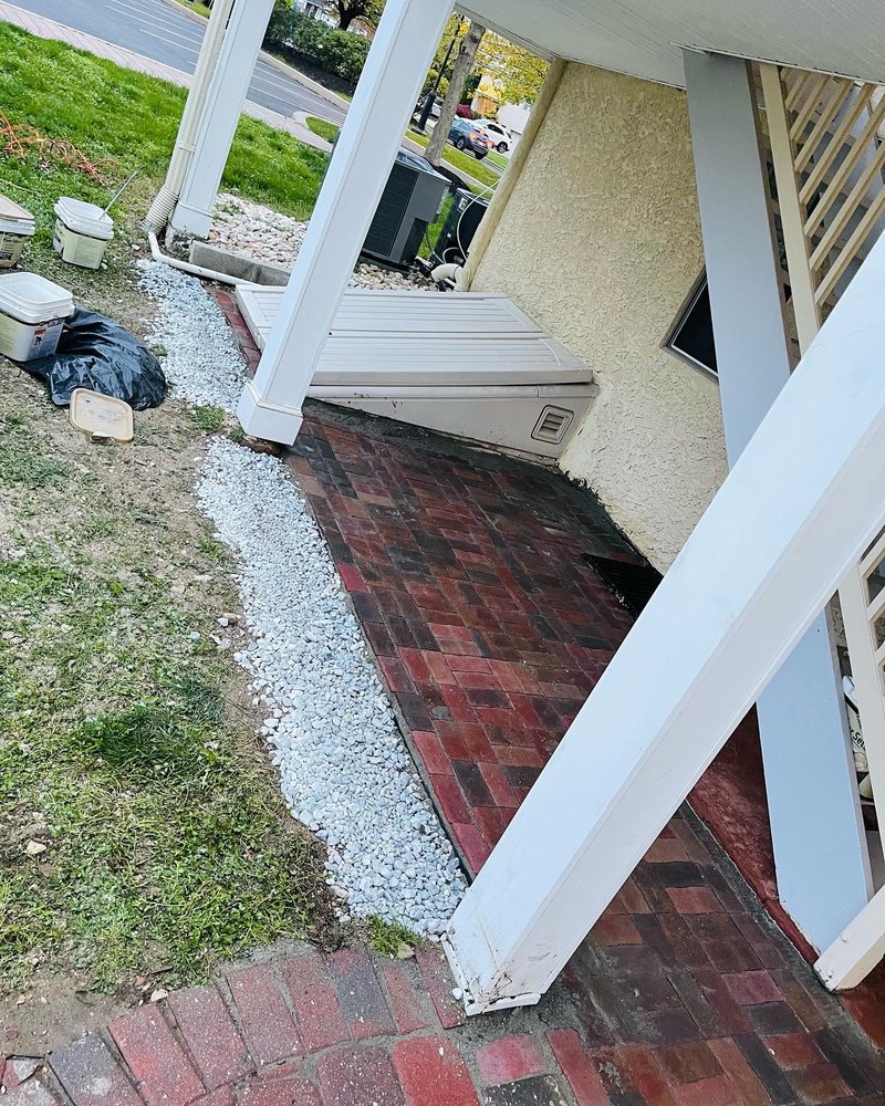 Slide of Duran Cully Renovations