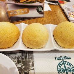 Tim Ho Wan - Baked pork Buns- yummy