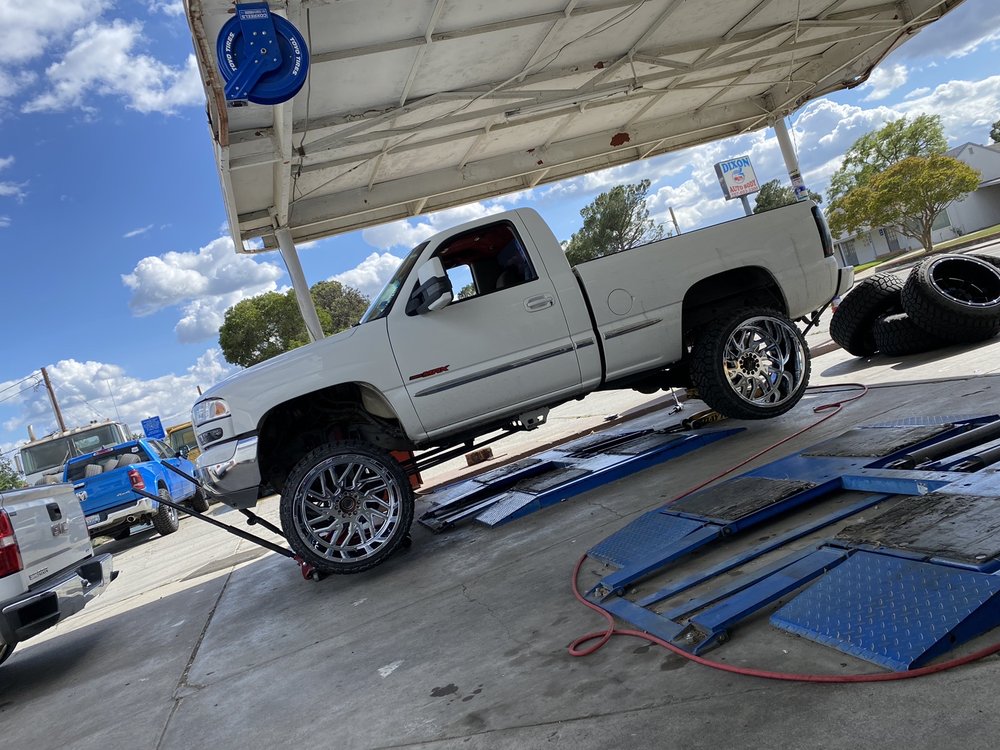 DIXON TIRES & RIMS 56 Photos & 52 Reviews Tires 628 N 1st St