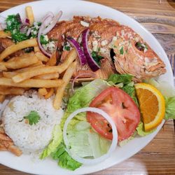 Muelle 37 - Red snapper (huauchinango)