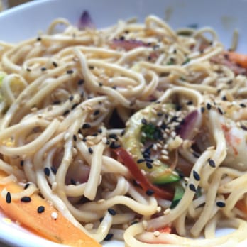 Saporem - Noodles de verduras y gambas - Spanish Near Me - Madrid, M Saporem - Noodles de verduras y gambas - Spanish Near Me - Madrid, M