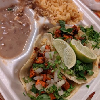 El Taco Chico - chicken el pastor Street Tacos - Tacos Near Me - Oak Park, California