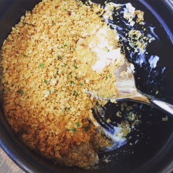 Manhattan Beach Post - Good mac & cheese, but a little heavy-handed with the breadcrumbs - New American Near Me - Manhattan Beach, California
