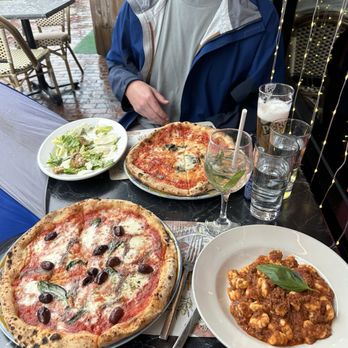 il Canale - Margherita Pizza, Campania Pizza, Caesar, Gnocchi alla Bolognese - Italian Near Me - Washington, DC, District of Columbia