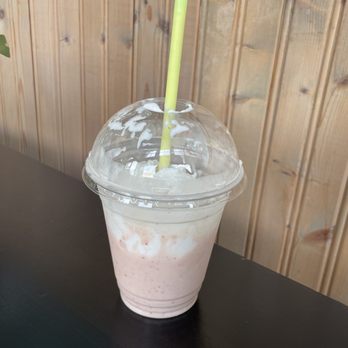 Rusty Cup - Strawberry, Banana, pineapple smoothie - Coffee & Tea Near Me - Astoria, Oregon Rusty Cup - Strawberry, Banana, pineapple smoothie - Coffee & Tea Near Me - Astoria, Oregon