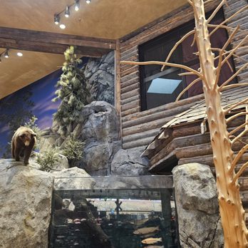 Bass Pro Shops - Outdoor Gear Near Me - Las Vegas, Nevada