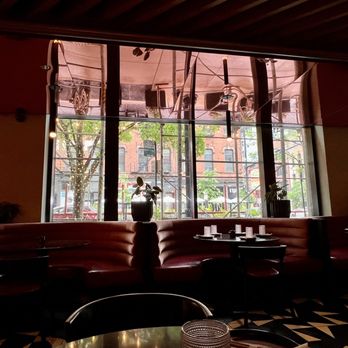 PLANTA Queen Chicago - Sushi Bars Near Me - Chicago, Illinois PLANTA Queen Chicago - Sushi Bars Near Me - Chicago, Illinois