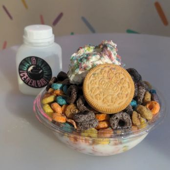 Sweet & Comfy - MYO bowl - Desserts Near Me - Brighton, Massachusetts Sweet & Comfy - MYO bowl - Desserts Near Me - Brighton, Massachusetts