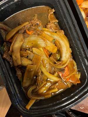 Photo of The Great Wall Chinese Restaurant - Reseda, CA, US. Mangolian beef so gross. Not sure what type of meat this is or if it's just rancid
