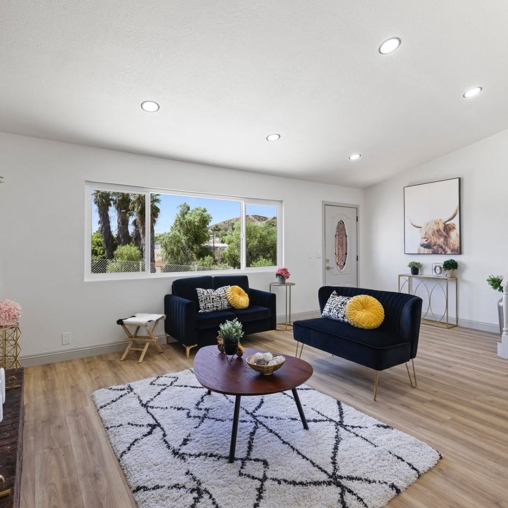 Slide of Var Construction