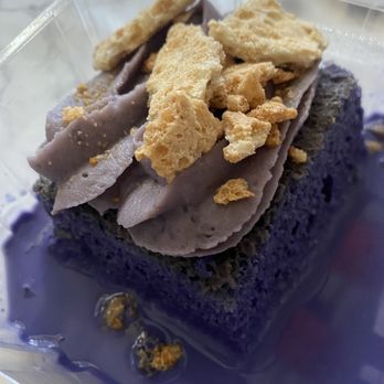 Cafe 86 - Ube tres leches - Desserts Near Me - Chandler, Arizona