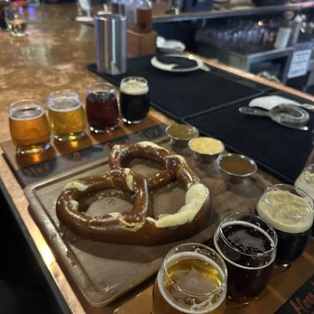 Finney's Crafthouse - Burbank - beer flight, Bavarian Pretzel - New American Near Me - Burbank, California