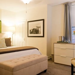 Bridgestreet House - King Suite 2 with sitting area and private bath.