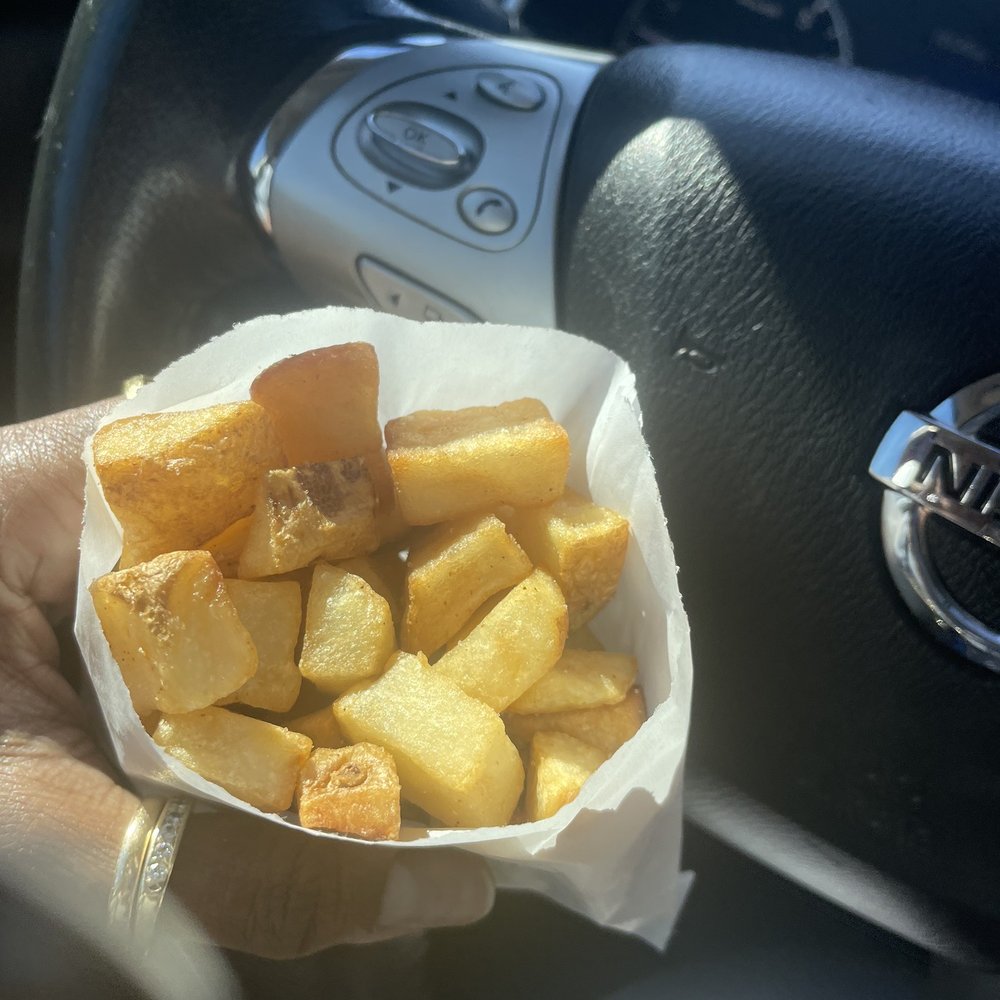 MotLee's - Home fries - Fast Food Near Me - Macclenny, Florida