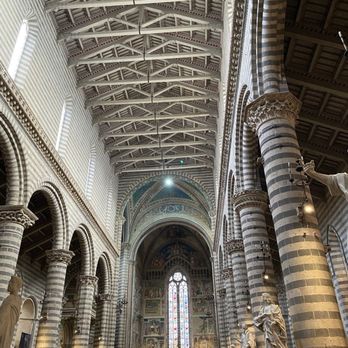 Duomo di Orvieto - Landmarks & Historical Buildings Near Me - Orvieto, TR